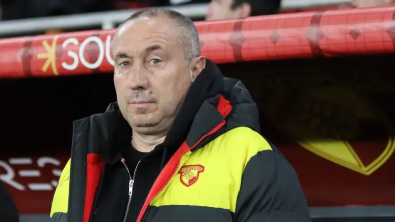 Göztepe'de Şok! Stoilov'dan Avrupa Açıklaması: 4 Puanla Kaçırdık!