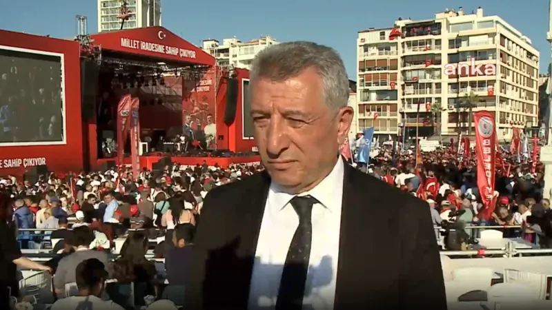 İzmir Sallanıyor! Günay'dan Bomba İddia: Yer Yerinden Oynuyor