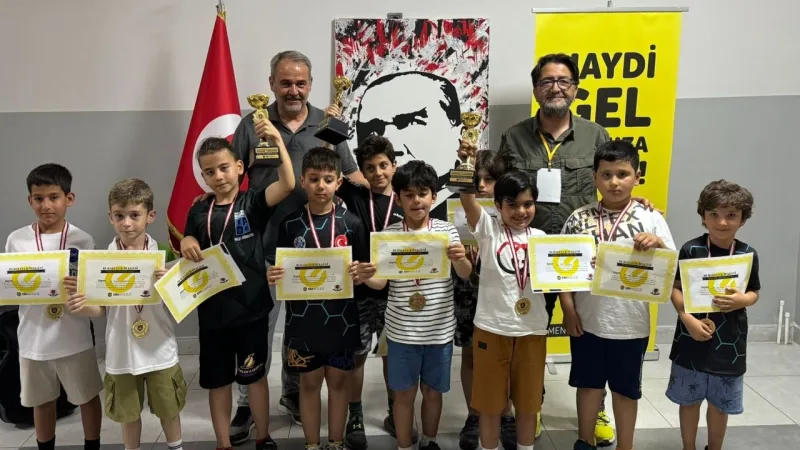 Hamleler bayram için: İzmir’de satranç coşkusu