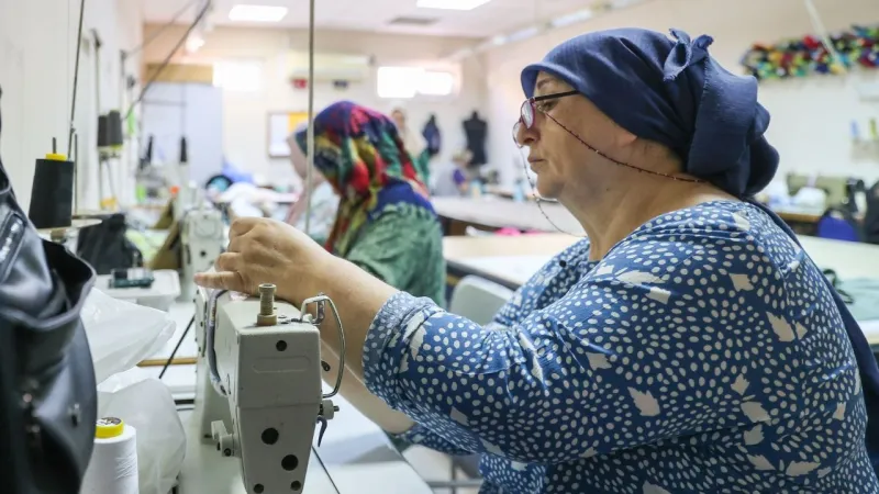 Hobiden mesleğe: İzmir’de kadınlar ücretsiz kurslarla kendi işini kuruyor