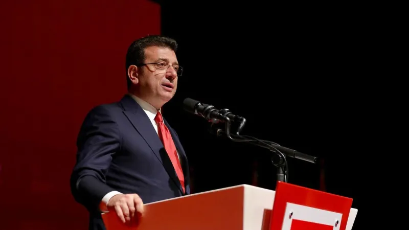 İmamoğlu: Machado'nun mücadelesi, yarının özgür toplumlarının teminatı