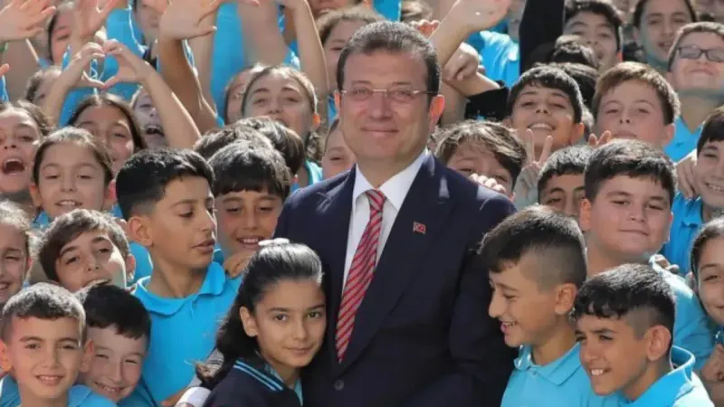 İmamoğlu'ndan Cezaevinden Karne Mesajı! Çocuklar Şaşkın!