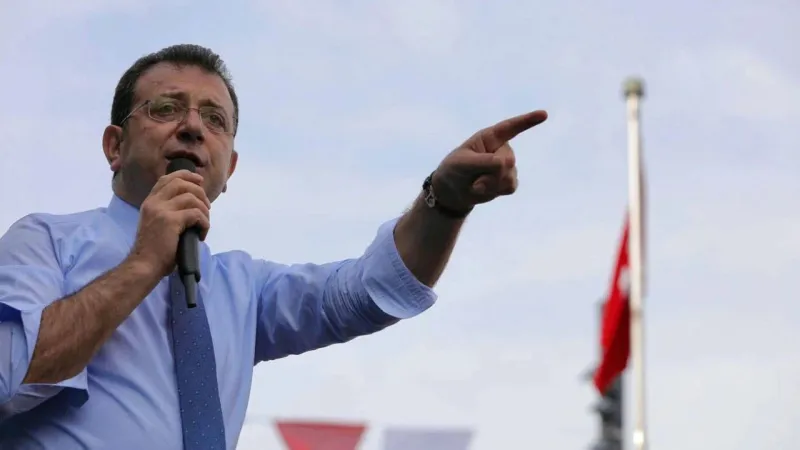 İmamoğlu'ndan yeni mesaj: Eliniz ayağınız birbirine dolandı değil mi? İtiraf edin!