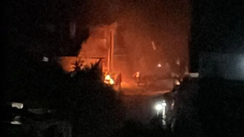 Gazze'de Gerilim Tırmanıyor: İsrail'den Şok Hava Saldırısı!