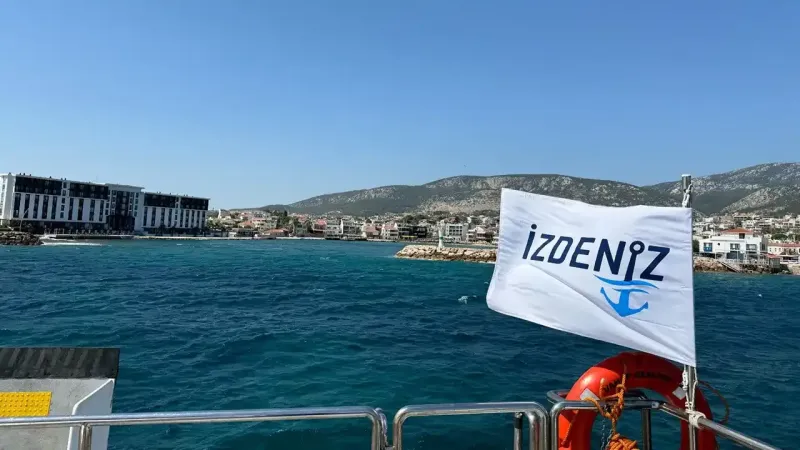 İzmir'de Fırtına Alarmı! İZDENİZ Seferleri İptal Mi Oldu?