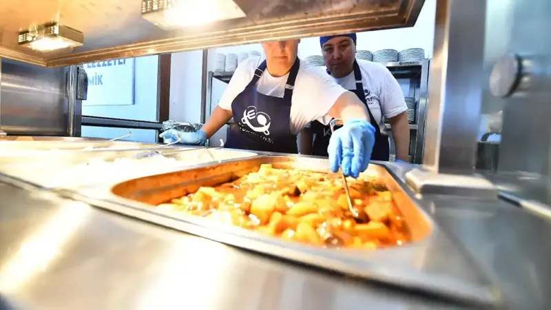 İzmir Büyükşehir duyurdu: O tarihte Kent Lokantaları ücretsiz