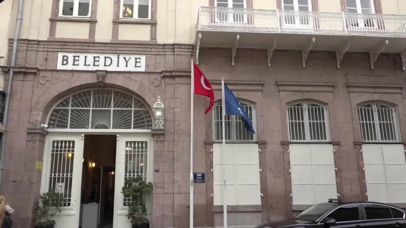 İzmir'de Şok Değişiklik! Daire Başkanlıklarının İsimleri Neden Değişiyor?