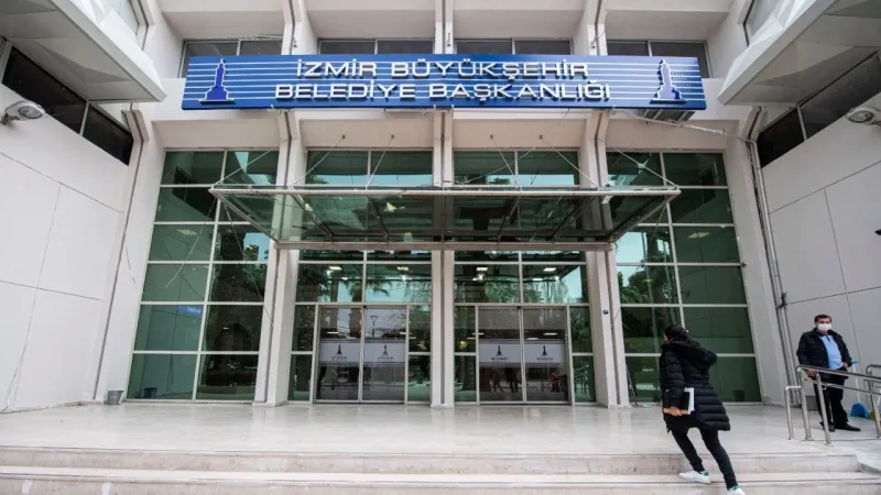 İzmir'de Ticaret Alanı İmarı: Yeni Hamle Ne Anlama Geliyor?
