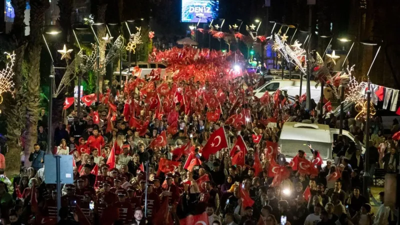 İzmir Cumhuriyet Bayramı'nda renkli görüntülere sahne olacak!