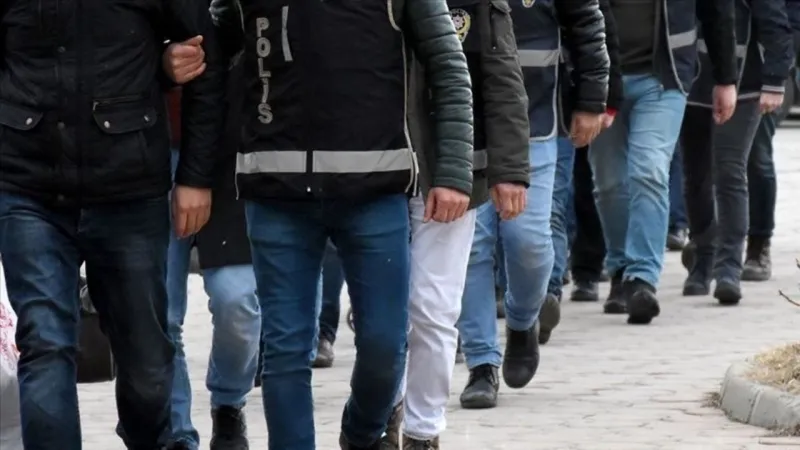 İzmir dahil 28 ilde DEAŞ operasyonu: 153 gözaltı
