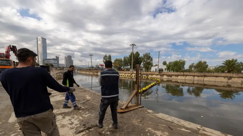 İzmir kışa hazır: 447 kilometre kanal temizlendi, 98 dere yenilendi