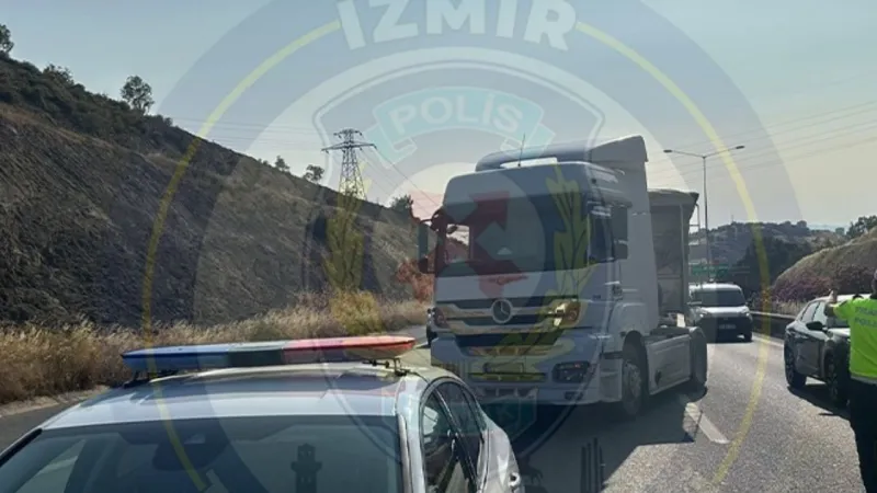 İzmir Otoyolu'nda araç arızası trafiği kilitledi: Yola çıkacak İzmirliler dikkat, 1,5 kilometrelik yoğunluk oluştu