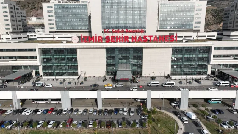 İzmir Şehir Hastanesi Rekor Kırdı! Kaç Kişiye Hizmet Verdi?