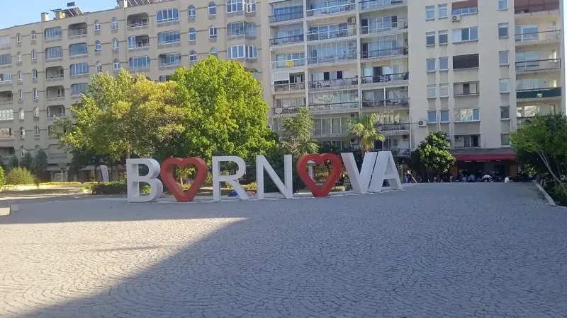 İzmir'de Ulaşım Rahatlıyor! Bornova'da Sabah Mesaisi Başladı