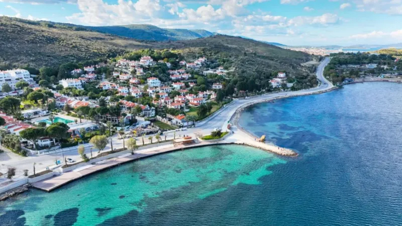 İzmir Urla'da mahkemeden satılık tarla