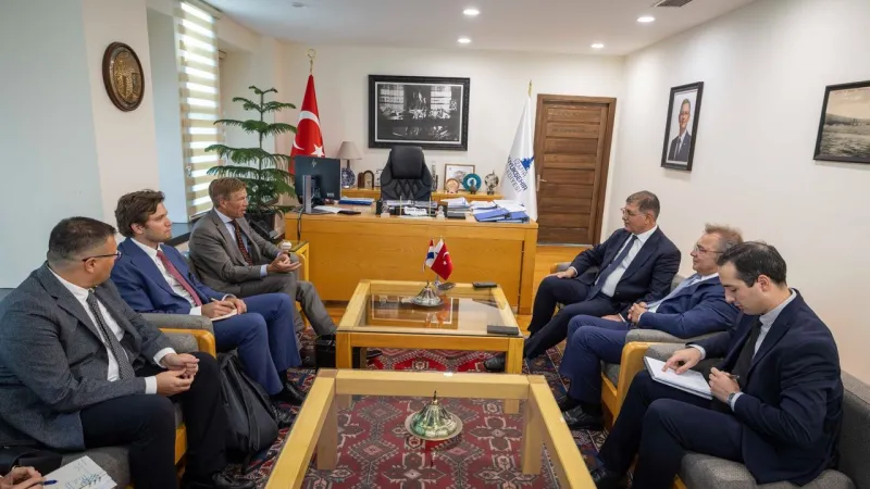 İzmir ve Hollanda arasında iş birliği adımı: Projeler masaya yatırıldı