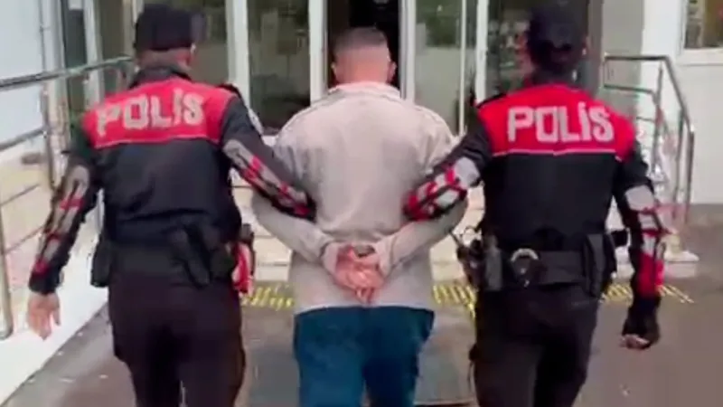 İzmir'de Şok! 21 Yıllık Firari Yakalandı! Cezası Ne?