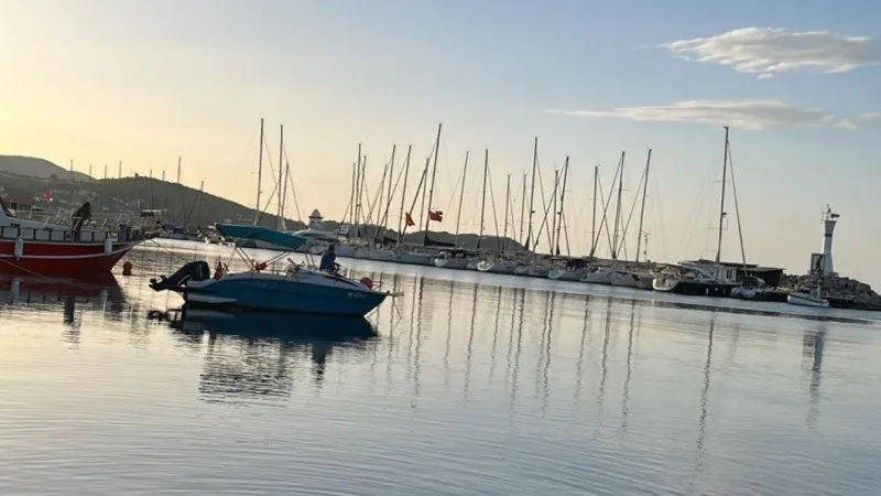 İzmir’de denize 550 metre mesafede: Urla'da icradan satılık bina
