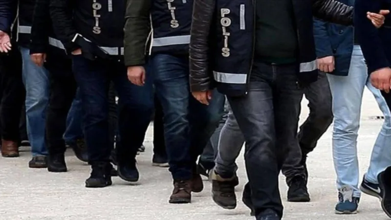 İzmir'de Nefes Kesen Operasyon! 114 Şüpheli Gözaltında!