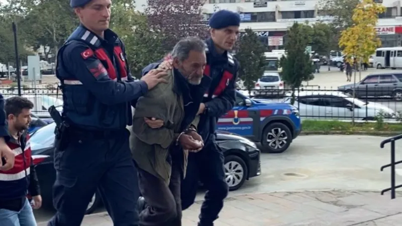 İzmir’de feci olay: Baba tartıştığı oğlunu öldürdü, tutuklandı