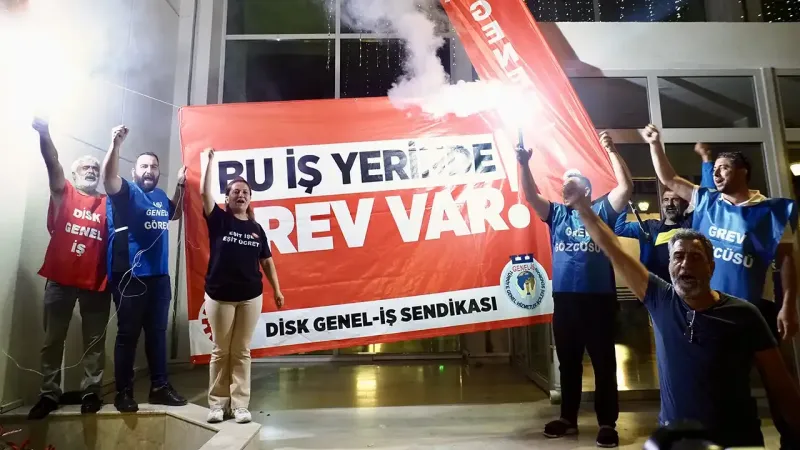 İzmir'de grev günü: 23 bin işçi iş bıraktı