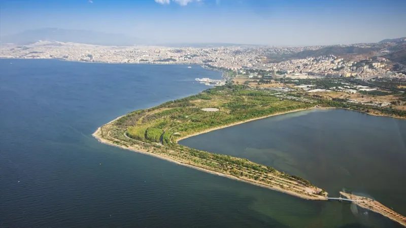 İzmir İnciraltı Planları: Bilirkişi Raporu Skandalı mı?