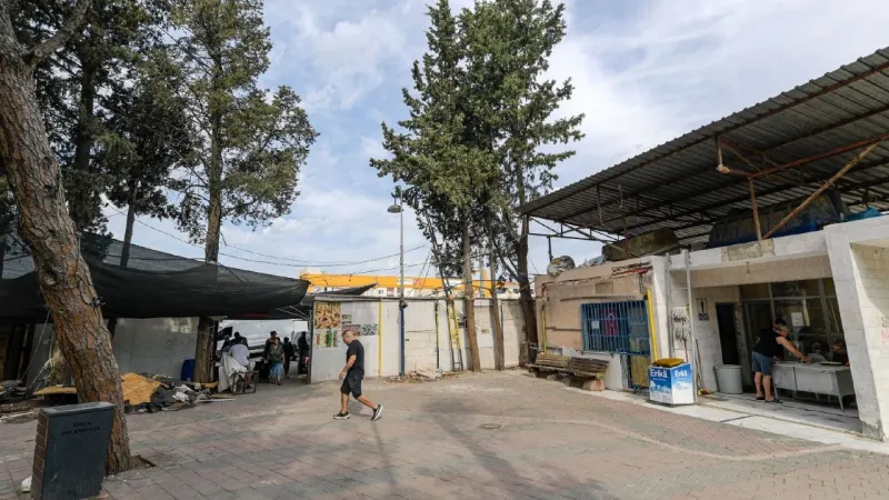 İzmir'de Şok Tahliye! Parklar İşgalden Kurtuluyor!