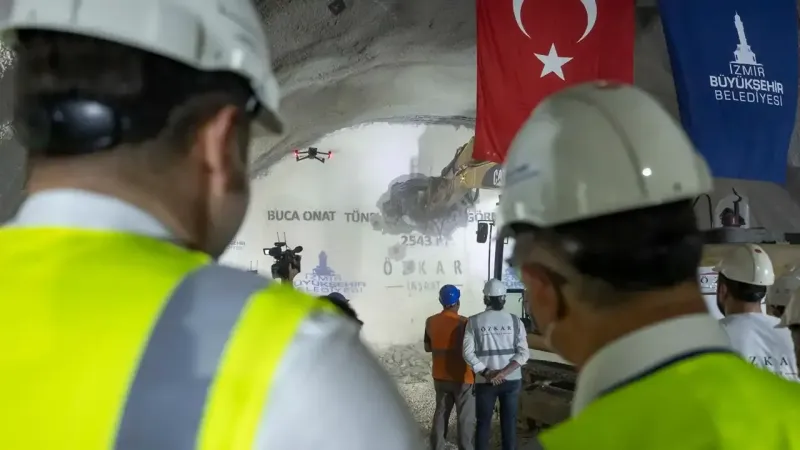 İzmir'de tarihi adım: Buca-Bornova arası 10 dakikaya inecek