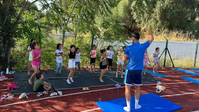 İzmir'de Yaz Şenliği Başlıyor! Çocuklar İçin Ücretsiz Kurs Fırsatı