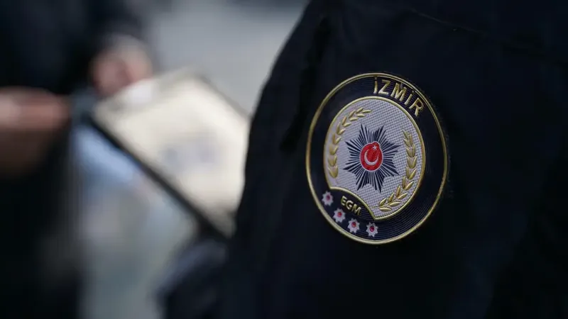 İzmir’de tefecilik operasyonu: 49 şüpheliye dava açıldı