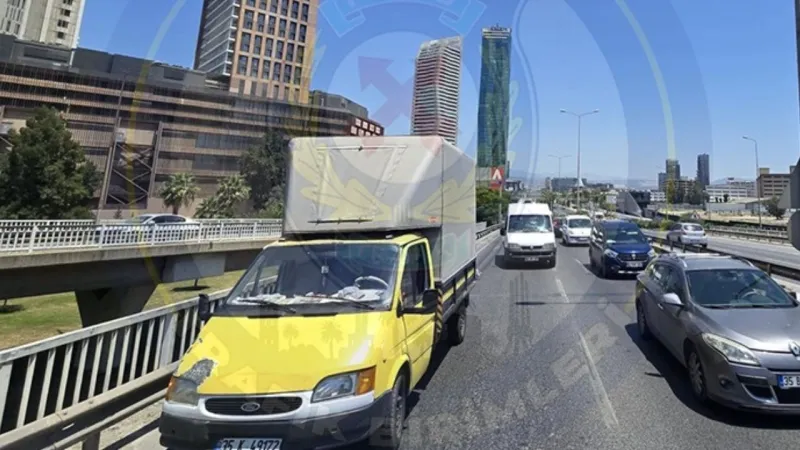 İzmir Trafik Alarmı! Ankara Caddesi'nde Araç Arızası Kabusu