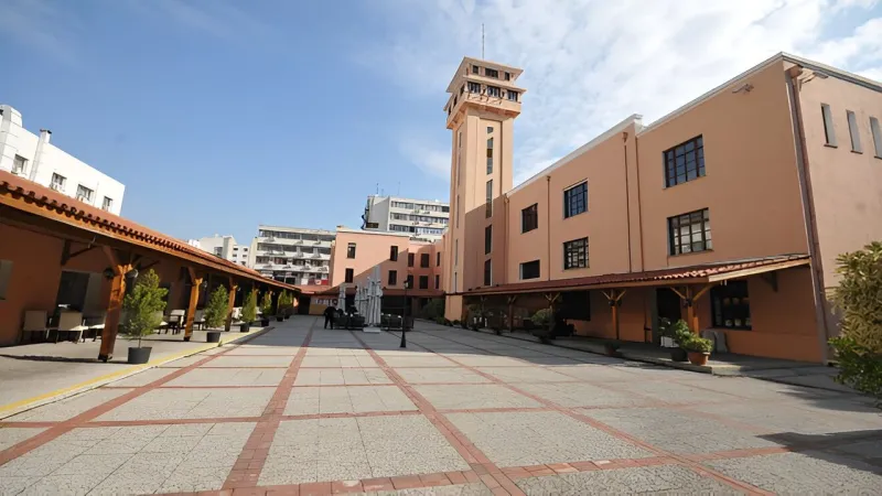 İzmir'de Osmanlıca Rüzgarı: Ücretsiz Seminerlere Yoğun İlgi!