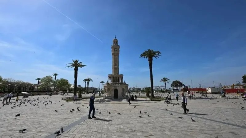 İzmir'de yaz tadında bir hafta başlıyor: Sıcaklık 33 dereceye yükselecek