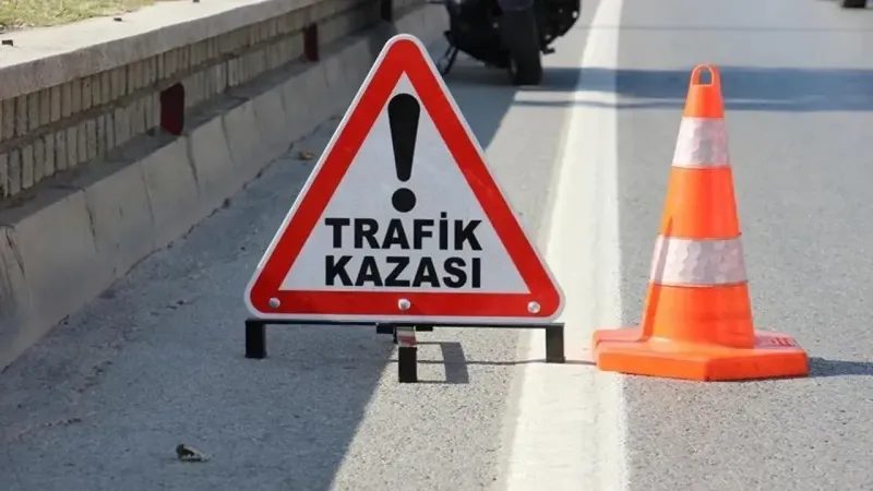 İzmir’de yoğun trafik alarmı: Kaza güzergahı felç etti