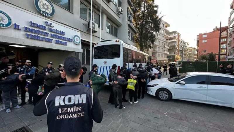 İzmir’de yuvalanmışlardı: Beşoklar Çetesi üyeleri gün yüzü göremeyecek!