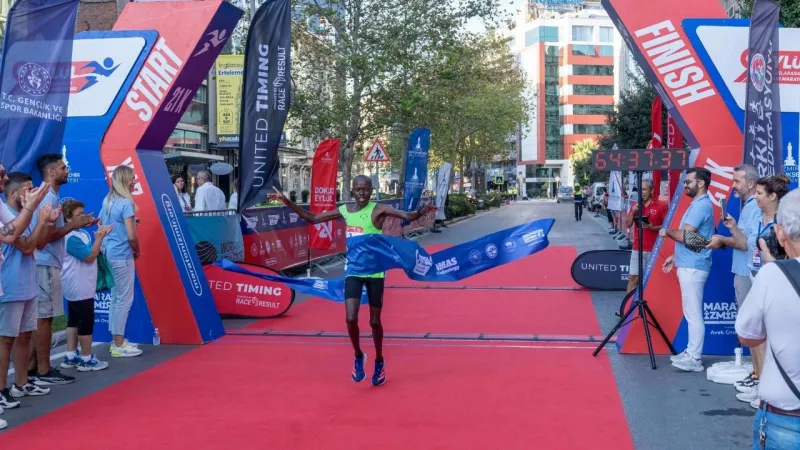 İzmir Maratonu Kayıtları Başladı! Zafer Seni Bekliyor!