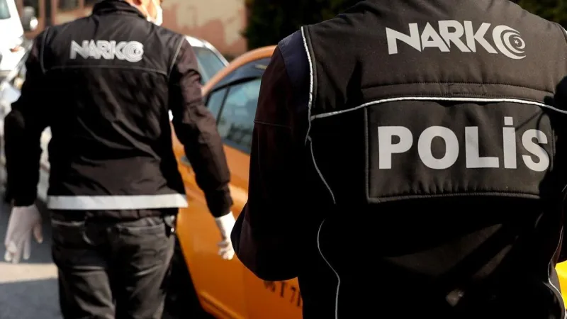 İzmir'de Zehir Operasyonu! O Haplar Nereye Gidiyordu?