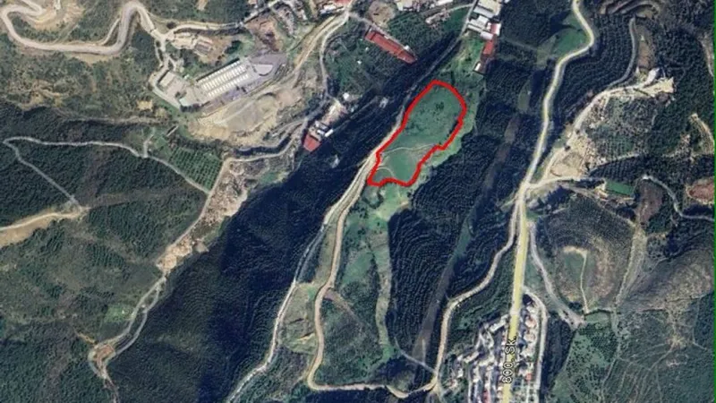 İzmir'e Yeni Geri Dönüşüm Tesisi: Molozlar Altın Olacak!