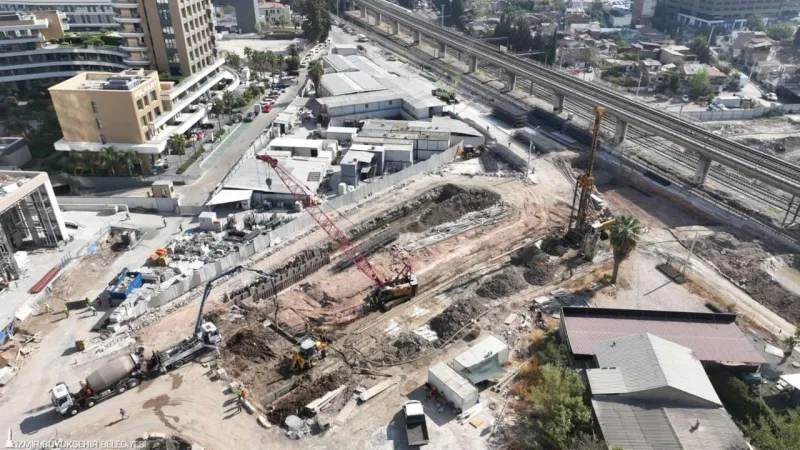 İzmir'de Trafik Çilesi Bitiyor! Dev Alt Geçit Müjdesi