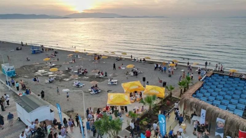 İzmir'e en yakın ve ilk mavi bayraklı plajı: 2025 yaz sezonunda denizin keyfi burada saklı
