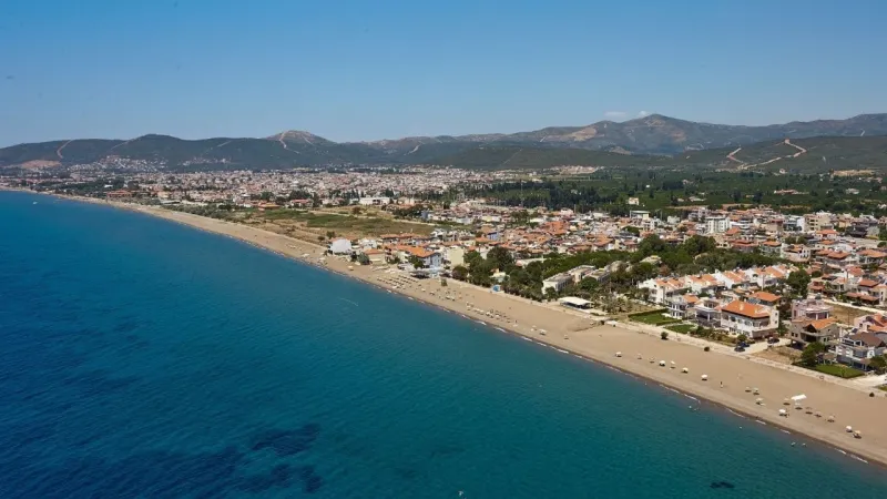 İzmir'in berrak denizi: Bengiler Mahallesi Halk Plajı'na ESHOT ile nasıl gidilir?