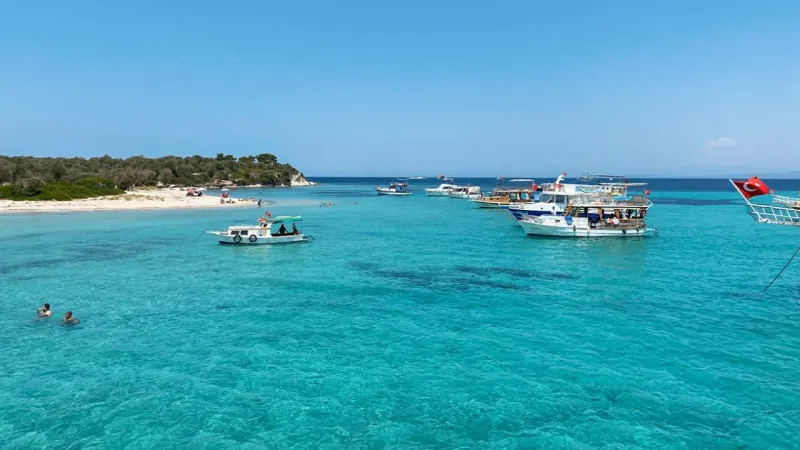İzmir'in bir 'Garip Adası'na yolculuk: 2 saat uzaklıktaki vaha