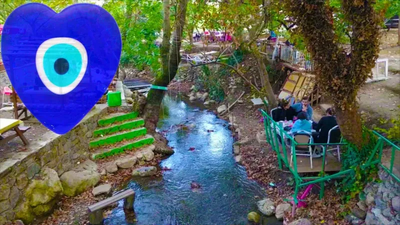 İzmir’in gözdesi Nazarköy: Kanyonları, serin dereleri ve doğal kafeleriyle büyülüyor