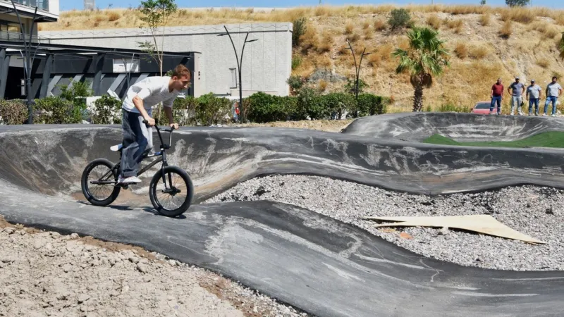 İzmirli gençlere müjde: Bu park, sporun ve buluşmaların merkezi olacak!