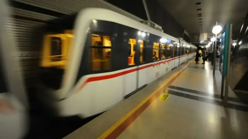 İZTAŞIT'ta grev var mı? Metro, tramvay, İZBAN, vapur çalışacak mı?