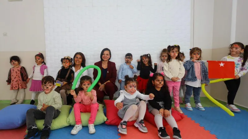 Karabağlar'da Çocuklara Müjde! Ücretsiz Oyun Akademisi Açıldı!
