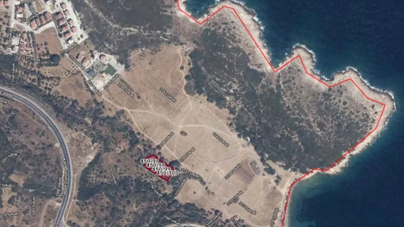 Karaburun'da Şok Parsel Satışı! Olcabük Plajı Tehlikede mi?