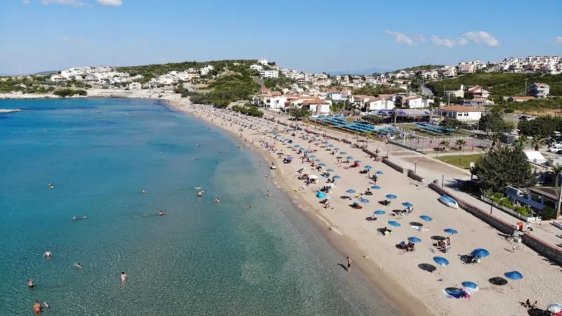 Karaburun'un gizli cenneti: Ardıç Plajı'na ESHOT ile nasıl gidilir?