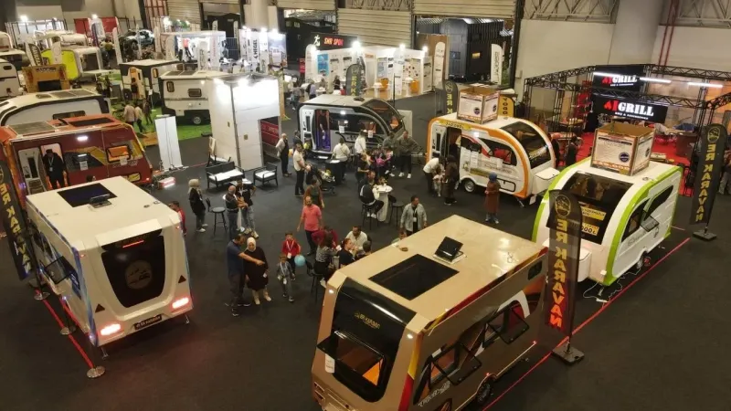 İzmir'de Karavan Festivali! Kaçırılmayacak Fırsatlar Seni Bekliyor!