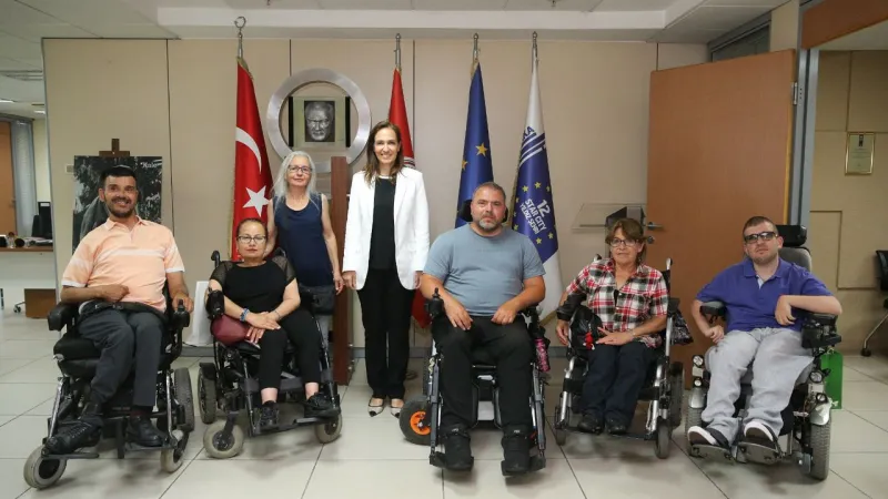 Karşıyaka’da engellilik gerçeği: Sorunlar, beklentiler ve çözüm önerileri raporlaştı
